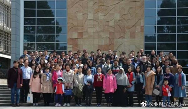 稻瘟病菌延伸複合體蛋白PoElp3調控自噬和致病性