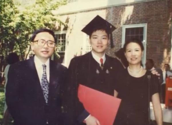 江姐後人過得怎樣？兒子留美保留中國籍，孫子哈佛畢業回國效力