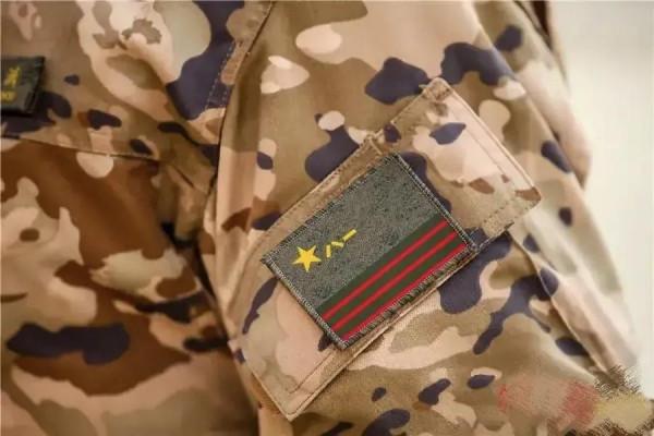 武警部隊21式作訓服，也是這次配發軍服變化最大的，體現四個方面