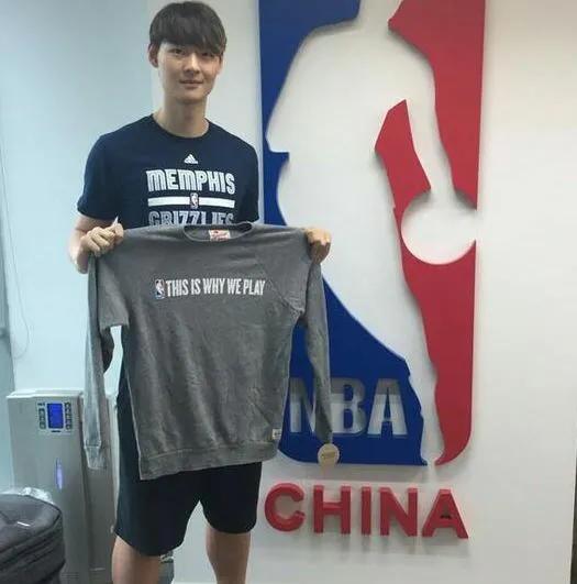 唐斯and王哲林:高低平行線上,進攻天才的無奈與哀嘆 唐斯and王哲林:高低平行線上,進攻天才的無奈與哀嘆