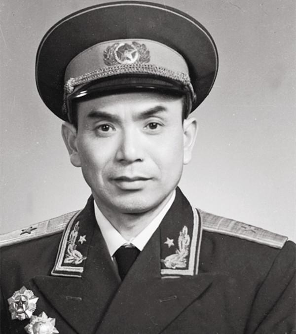 1985年裁軍,被撤銷的四大軍區,政委分別是誰?後來哪裡去了? 1985年裁軍,被撤銷的四大軍區,政委分別是誰?後來哪裡去了?