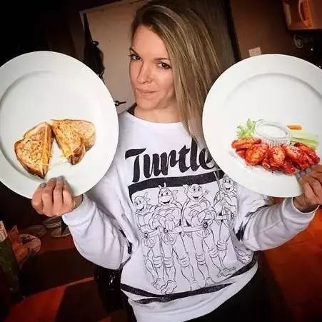 從服務員到藝術家，她只做了一件事