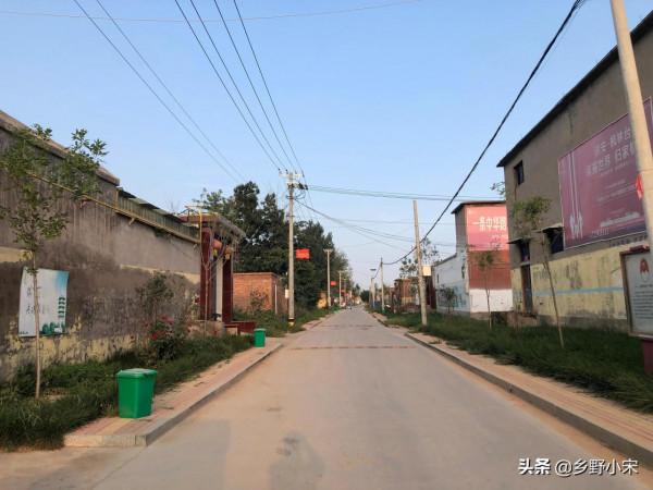 農村自建房為啥都不貼瓷磚了？小宋：就這1個原因，農民都不用了