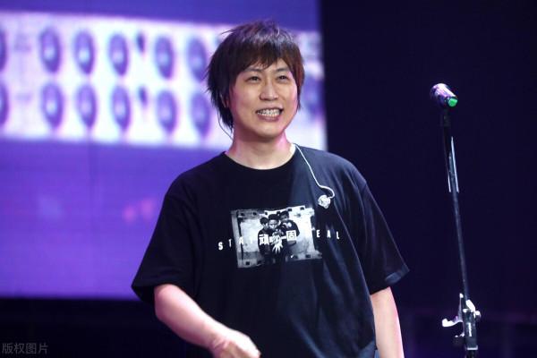 有黑道背景的8位明星:個個背景超凡,讓人生畏,阿信隱藏得最深 有黑道背景的8位明星:個個背景超凡,讓人生畏,阿信隱藏得最深