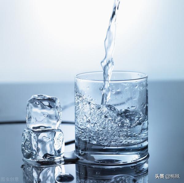 多喝水一年能瘦6斤?看這條 多喝水一年能瘦6斤?看這條