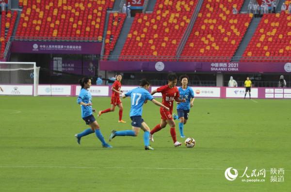 王霜一進球一助攻戰勝江蘇隊!水慶霞:作為聯合隊教練員我無上光榮 王霜一進球一助攻戰勝江蘇隊!水慶霞:作為聯合隊教練員我無上光榮