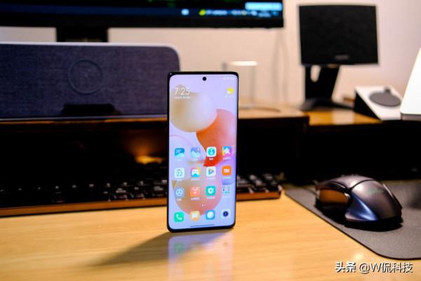 範圍最廣的雙11購機指南,千元機和旗艦機都有,這4款可以閉眼入 範圍最廣的雙11購機指南,千元機和旗艦機都有,這4款可以閉眼入