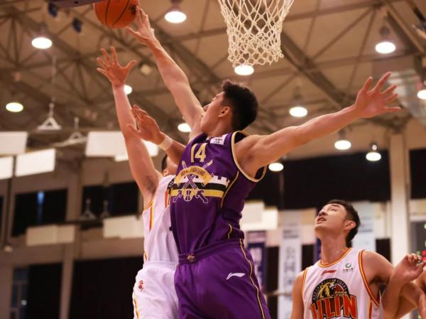 北控男籃季前熱身兩連敗 馬布裡要狠抓球隊防守 北控男籃季前熱身兩連敗 馬布裡要狠抓球隊防守