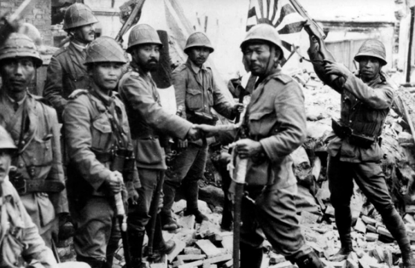 南京大屠殺倖存者回憶：我躺在屍體堆裡裝死，一聲不吭地捱了5刀