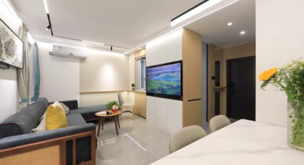 這房子暗得我看不下去了!改造之後變八口陽光之家 這房子暗得我看不下去了!改造之後變八口陽光之家