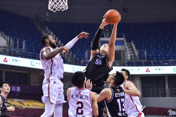 所有人好好珍惜吧，中超的管理比CBA還要好一些