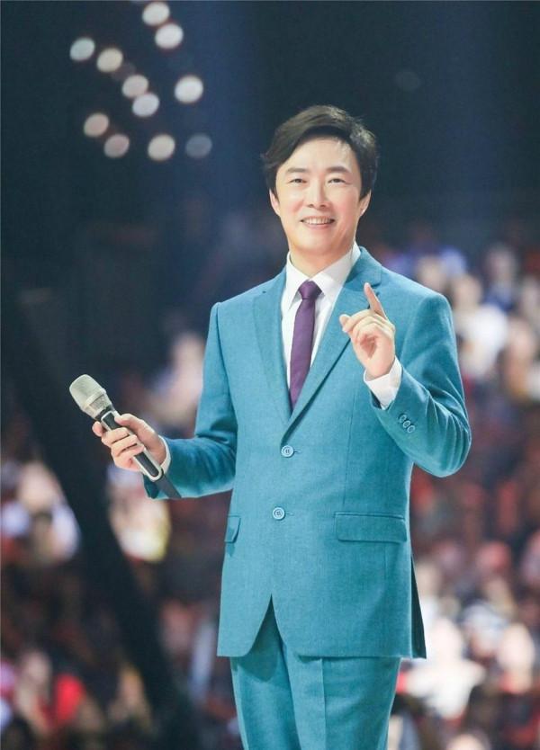 至今不娶妻的11位港臺大齡男星，有人情史混亂，有人一生只愛一人