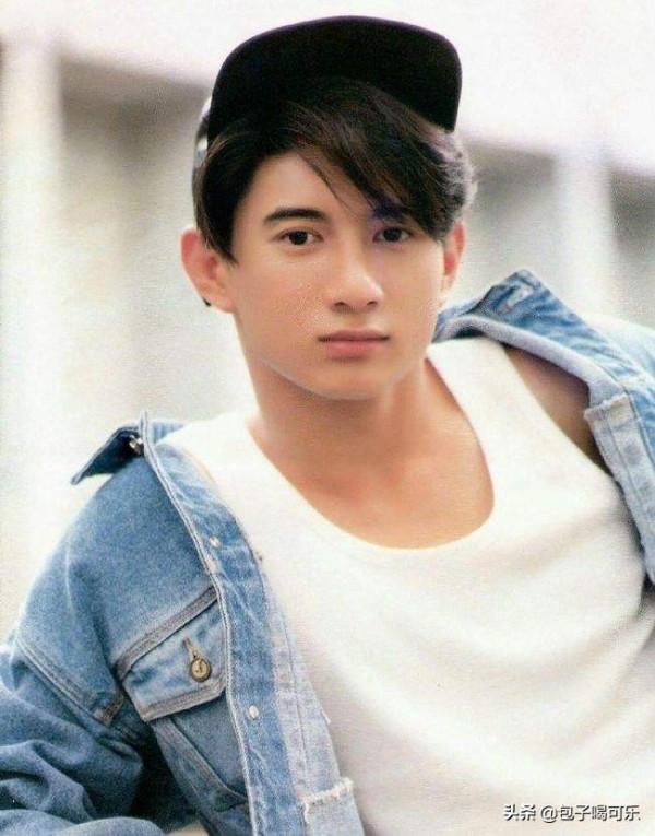 TFBOYS對比三十年前的小虎隊，孰強孰弱一目瞭然吧