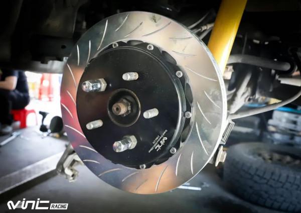 Jeep男人的浪漫品牌!大切諾基剎車改裝 制動提升線性靈敏 Jeep男人的浪漫品牌!大切諾基剎車改裝 制動提升線性靈敏