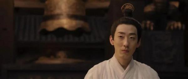 趕考書生偶遇“墜龍事件”,這個龍頭好大!好怕怕 趕考書生偶遇“墜龍事件”,這個龍頭好大!好怕怕