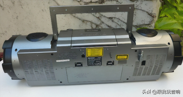 Karcher凱馳公司推出的雙磁帶盒式錄音機 4波段收音機 一個CD播放器 Karcher凱馳公司推出的雙磁帶盒式錄音機 4波段收音機 一個CD播放器