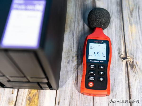 群暉粉的QNAP TVS-951N四個月使用感受：超高性價比9盤位個人NAS