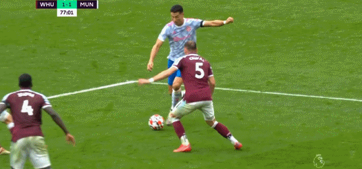 89分鐘絕殺,2-1!曼聯追平利物浦,C羅造點遭無視,憤怒吐痰 89分鐘絕殺,2-1!曼聯追平利物浦,C羅造點遭無視,憤怒吐痰