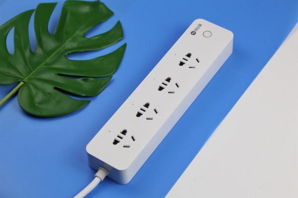 遠端控制電腦開關機+電量計量，向日葵智慧插線板P1體驗