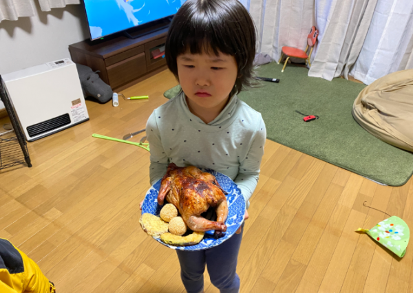 河南小哥去日本留學，被日本女孩瘋狂倒追，生娃後妻子想當中國人