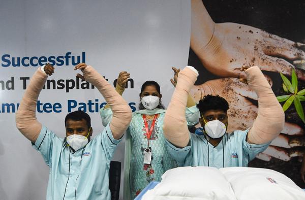 「圖集」全球首例豬心臟移植人體，回顧移植醫學點燃的生命希望