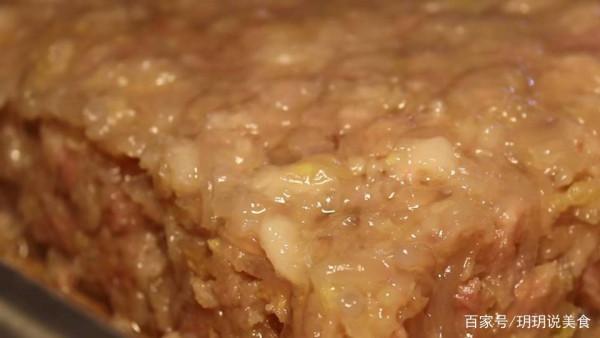 山東大姨賣純手工美食，立志做第二個老乾媽，25元一斤日售2千斤