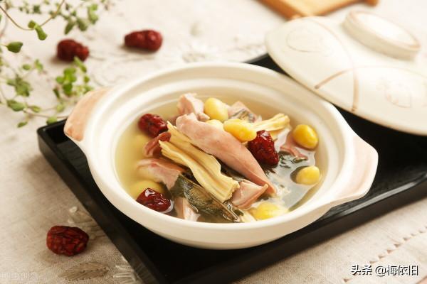 立冬將至,老話說:“立冬喝一湯,不怕九冬寒”,精神滿滿入冬天 立冬將至,老話說:“立冬喝一湯,不怕九冬寒”,精神滿滿入冬天