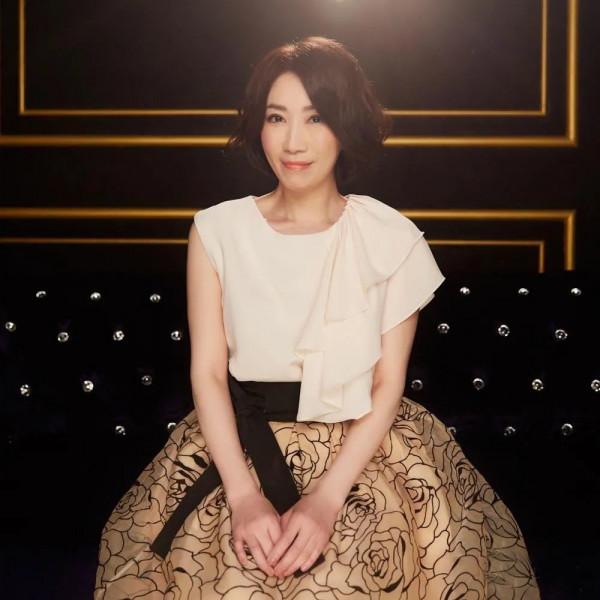 著名歌星李翊君：愛婆婆就是愛自己，對湖北武漢情有獨鍾