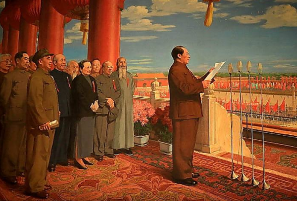 開國大典的40名女便衣:潛伏在天安門城樓上,盞茶倒水間偵察敵情 開國大典的40名女便衣:潛伏在天安門城樓上,盞茶倒水間偵察敵情