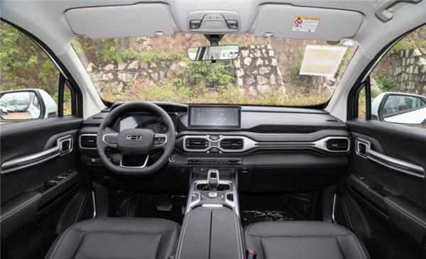 外觀沉穩大氣，空間寬敞，配1.8T發動機，體驗吉利豪越自動舒適型