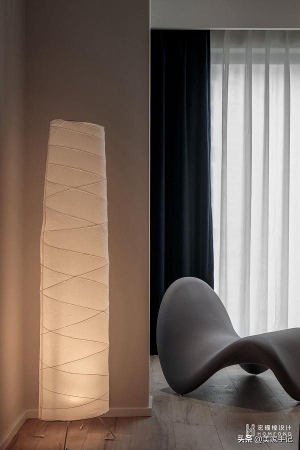 成都夫妻家中的高階場面:堅持沙發不靠牆,全屋寂靜風!太有品味 成都夫妻家中的高階場面:堅持沙發不靠牆,全屋寂靜風!太有品味