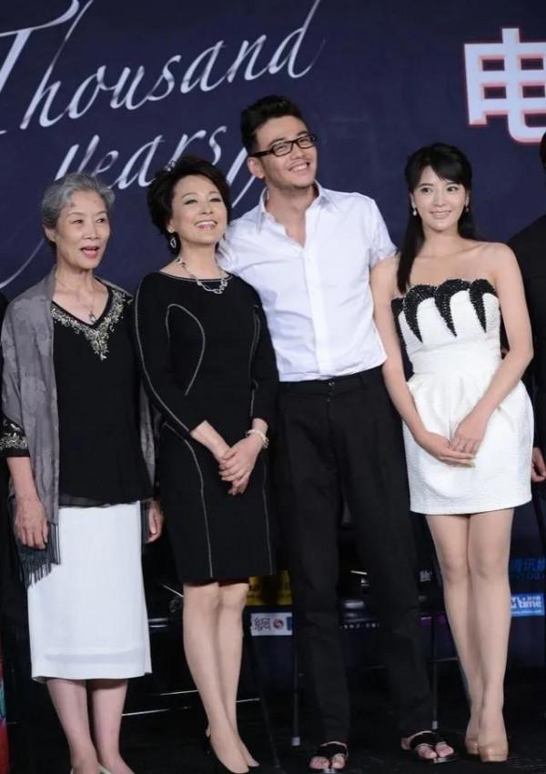 81歲的呂中嫁給了《西遊記》裡“鎮元大仙”,一對兒女都很爭氣 81歲的呂中嫁給了《西遊記》裡“鎮元大仙”,一對兒女都很爭氣