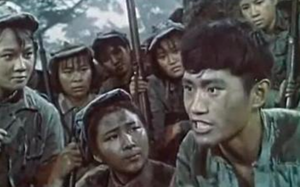 “德藝雙馨”牛犇:用一生積蓄資助上百位學生,晚年獨自住養老院 “德藝雙馨”牛犇:用一生積蓄資助上百位學生,晚年獨自住養老院