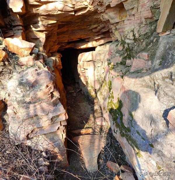 石家莊井陘龍鳳山，太行之秘境，高崖之上的古村，一眼萬年的風景