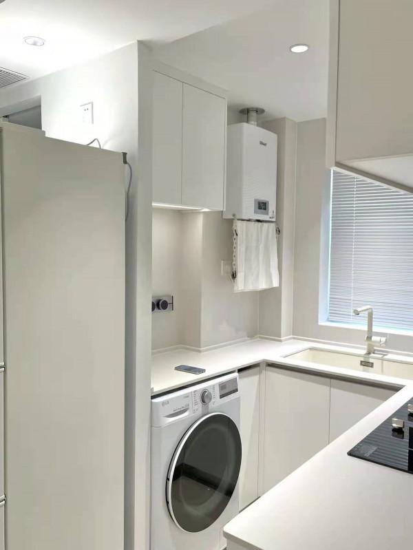 房子&OpenCurlyDoubleQuote;老破小&rdquo;不打緊，參考她家50㎡的舊房改造，堪稱整容級裝修