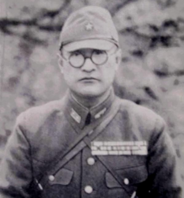 老兵42年後得知立大功：一泡尿，竟送走一名日本高階指揮官