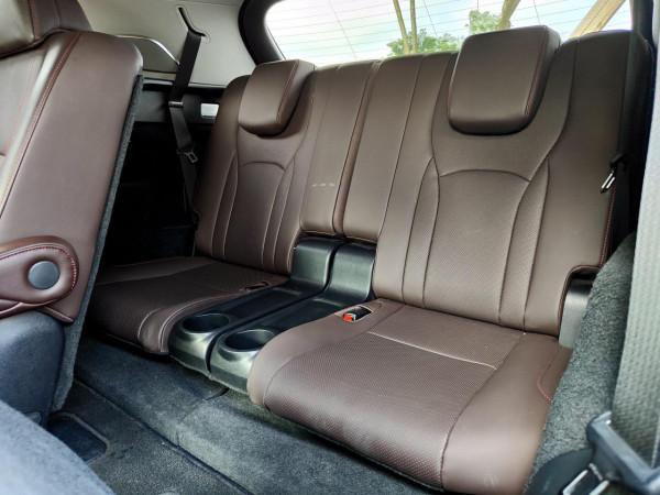 試駕雷克薩斯RX450hL:堅守古典豪華主義 試駕雷克薩斯RX450hL:堅守古典豪華主義