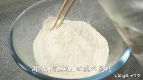 春餅新做法，柔軟勁道，薄透如紙，不用一滴油，一鍋能做十幾張