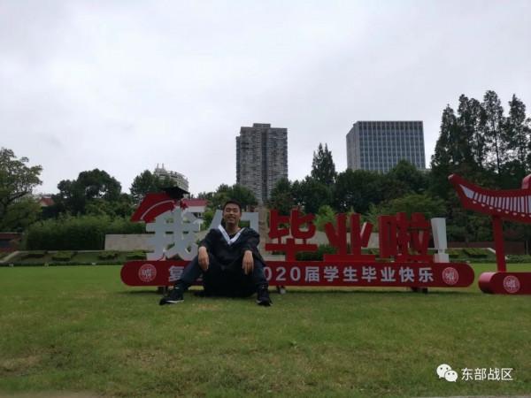 強！這批新兵全是大學生，來自復旦、同濟、上海交大等9所高校