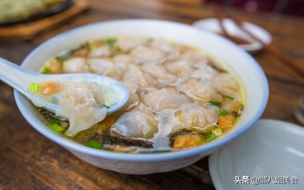 包餛飩，調肉餡很重要，掌握“3個竅門”，鮮嫩可口，香而不膩