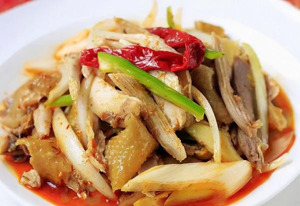 趙立堅推薦的新疆十大美食 讓人饞到流口水