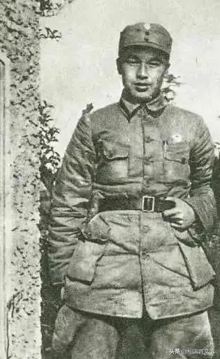 紅軍共成立了多少個軍團？軍團長都是誰？後來授何軍銜？