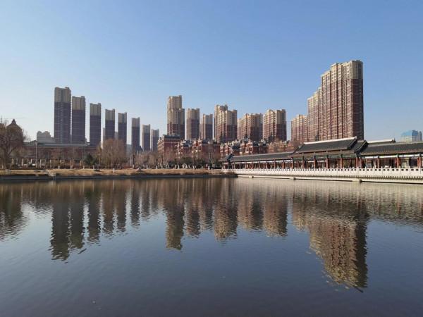 進九第一天 泮河倒影美 進九第一天 泮河倒影美