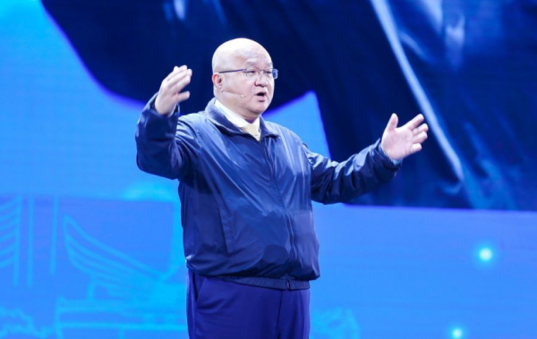 逆襲為百億富豪的秦榮華，從日本買10000根木頭：這本就是中國的