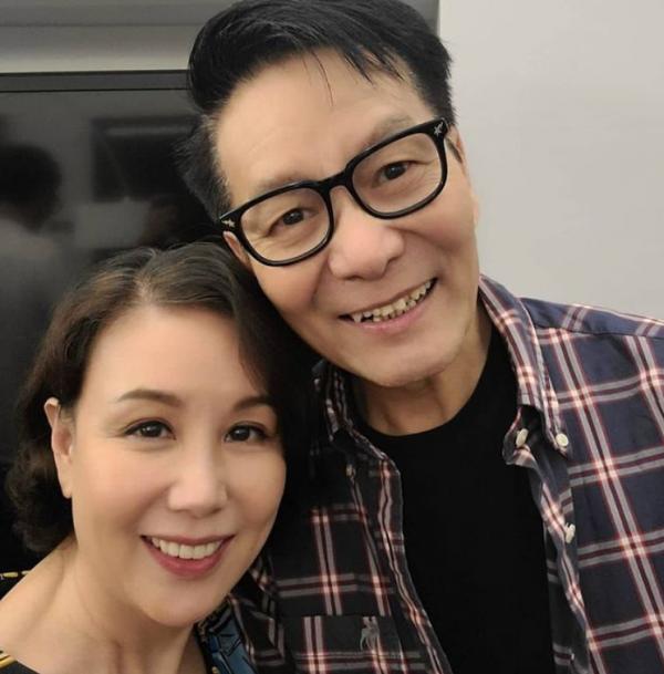 50年友誼不變!TVB第一屆訓練班聚會,呂有慧仍貌美金興賢變化大 50年友誼不變!TVB第一屆訓練班聚會,呂有慧仍貌美金興賢變化大