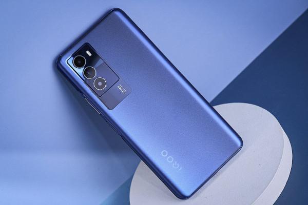 三款2000元左右，熱門暢銷的手機配置解讀