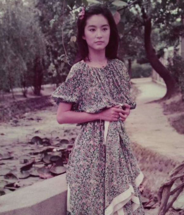 林青霞:年輕時候的影后,純淨靈動真的也很美 林青霞:年輕時候的影后,純淨靈動真的也很美