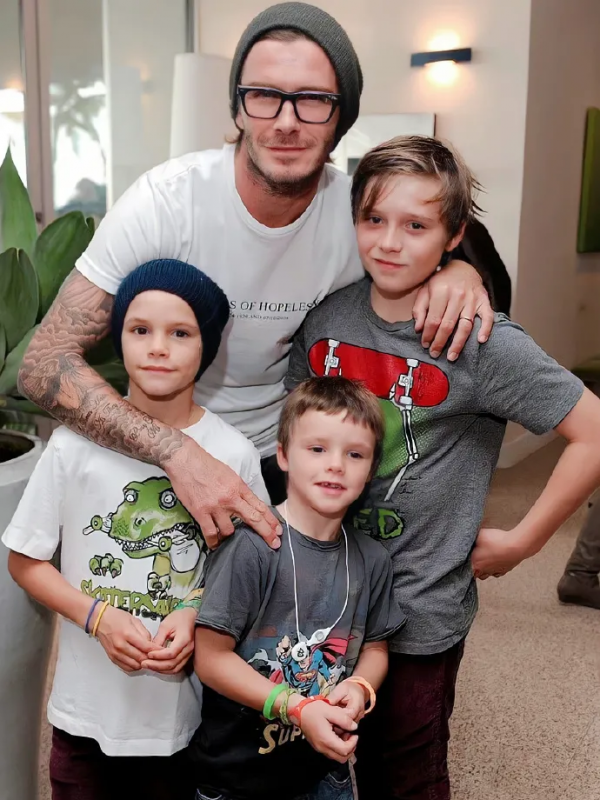 貝克漢姆的兒子也長殘了？網友吐槽：簡直避開了老爸的所有優點&hellip;