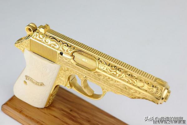 請問：希特勒是不是用這把槍自殺的？