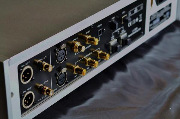 「耳邊評測」十萬級的臺式一體機——dCS BARTÓK巴托克使用有感